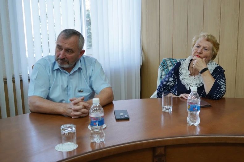 Постоянные комиссии Совета депутатов поддержали изменения в муниципальную программу «Развитие экономики и инфраструктуры на 2026-2030 годы» Постоянные комиссии Совета депутатов поддержали изменения в муниципальную программу «Развитие экономики и инфраструктуры на 2026-2030 годы»