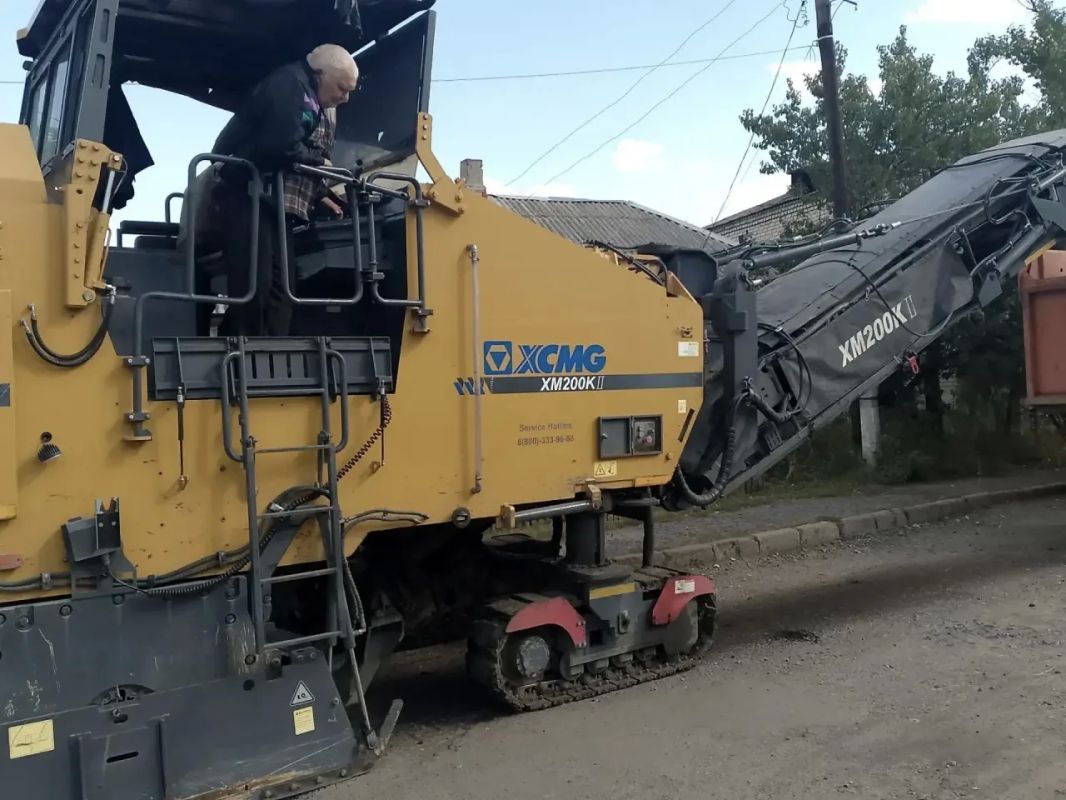 Продолжается благоустройство дорожной сети округа Продолжается благоустройство дорожной сети округа