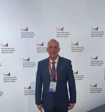 Министр финансов ЛНР Евгений Мануйлов прямо сейчас находится на площадке Форума!