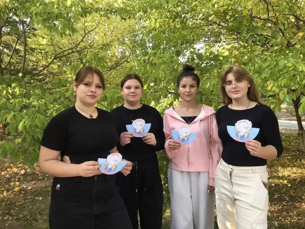Акция «Голубь мира». В Старобельском колледже Луганского государственного педагогического университета прошла трогательная акция «Голубь мира» Акция «Голубь мира». В Старобельском колледже Луганского государственного педагогического университета прошла трогательная акция «Голубь мира»