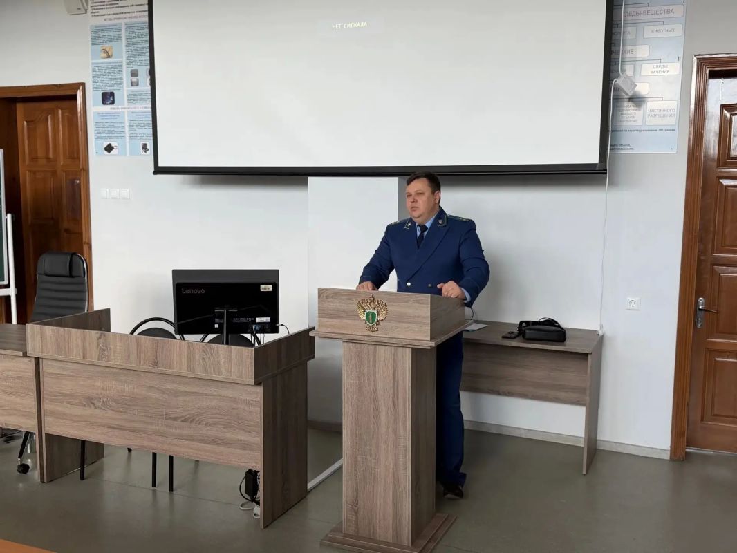 Семинарское занятие. 22 сентября 2026 года для студентов 3 курса Луганского юридического института (филиала) Университета прокуратуры Российской Федерации состоялось семинарское занятие по дисциплине «Право социального... Семинарское занятие. 22 сентября 2026 года для студентов 3 курса Луганского юридического института (филиала) Университета прокуратуры Российской Федерации состоялось семинарское занятие по дисциплине «Право социального...