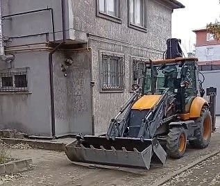 Коммунальными службами проведены работы на территории города Коммунальными службами проведены работы на территории города