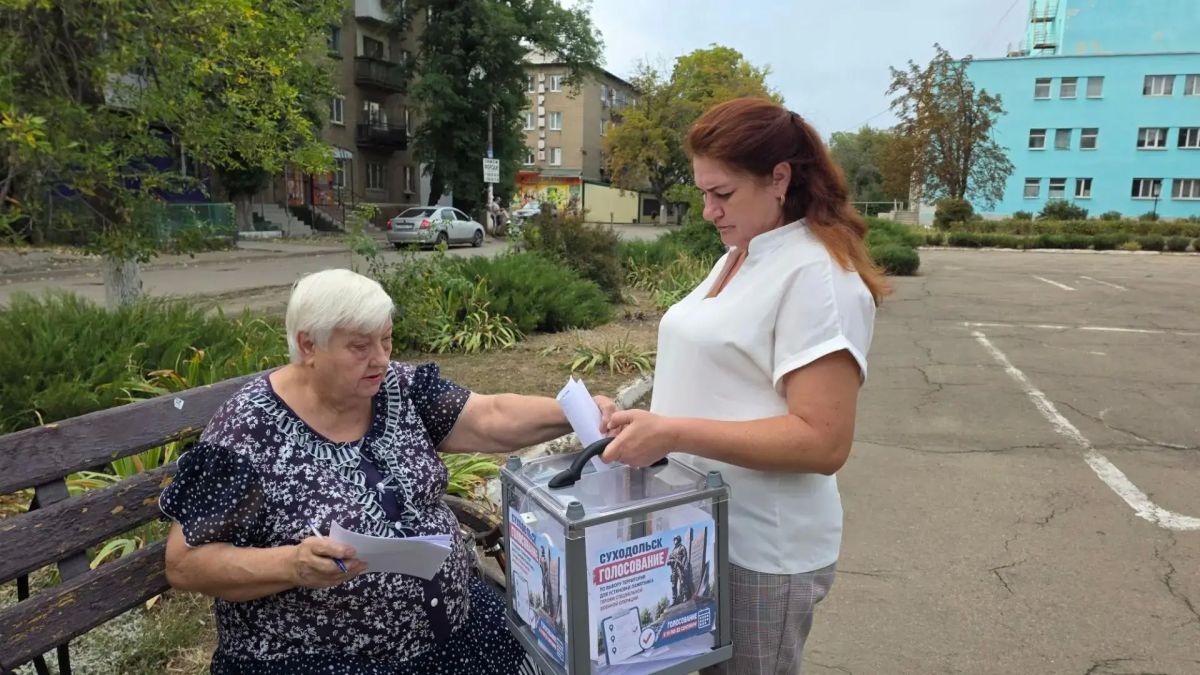 11 сентября в Суходольске стартовало голосование за место установки памятника погибшим участникам специальной военной операции 11 сентября в Суходольске стартовало голосование за место установки памятника погибшим участникам специальной военной операции
