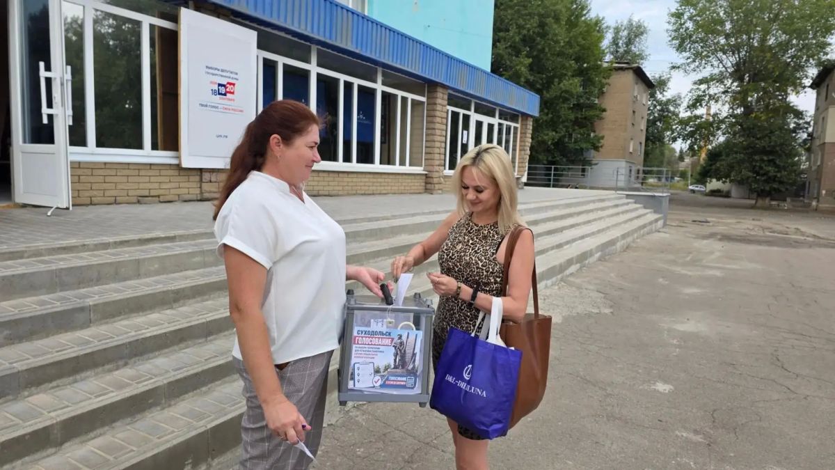 11 сентября в Суходольске стартовало голосование за место установки памятника погибшим участникам специальной военной операции 11 сентября в Суходольске стартовало голосование за место установки памятника погибшим участникам специальной военной операции