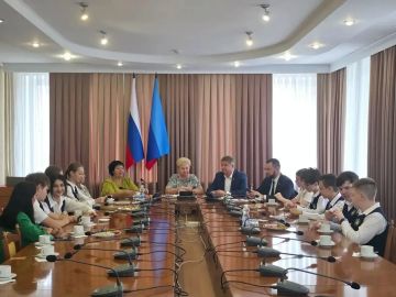 Юные дипломаты учатся понимать настоящую политику