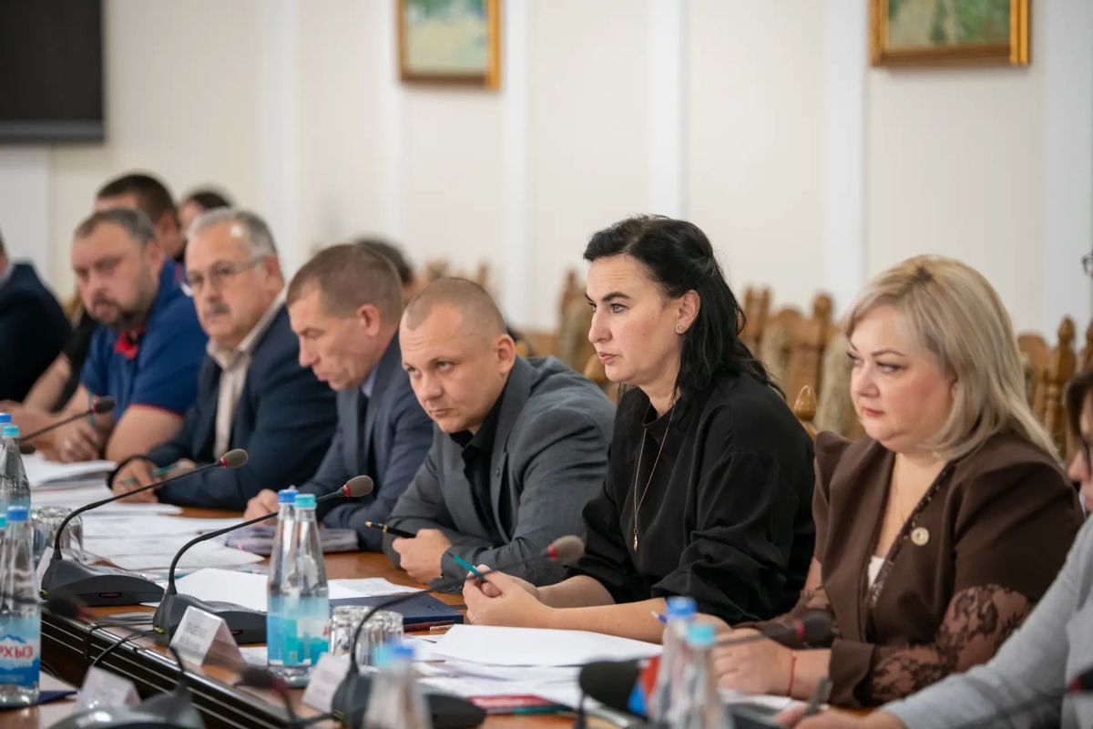 Леонид Пасечник: Наш приоритет — реальная готовность объектов к осенне-зимнему периоду, а не формальные отчеты Леонид Пасечник: Наш приоритет — реальная готовность объектов к осенне-зимнему периоду, а не формальные отчеты