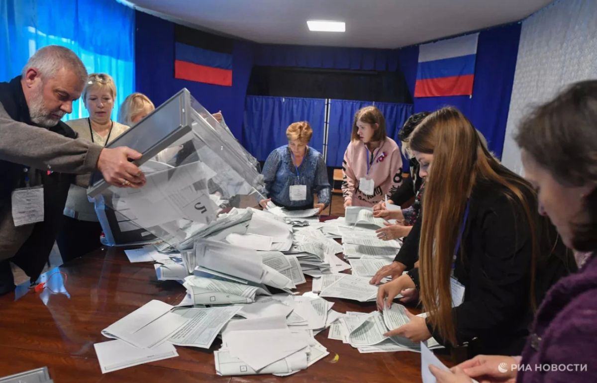 Четыре года назад жители освобожденных территорий выбрали быть с Россией Четыре года назад жители освобожденных территорий выбрали быть с Россией