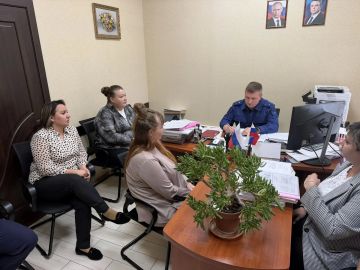 Прокурор Новоайдарского района Андрей Коновалов провел выездной личный прием граждан в Дмитриевском психоневрологическом интернате