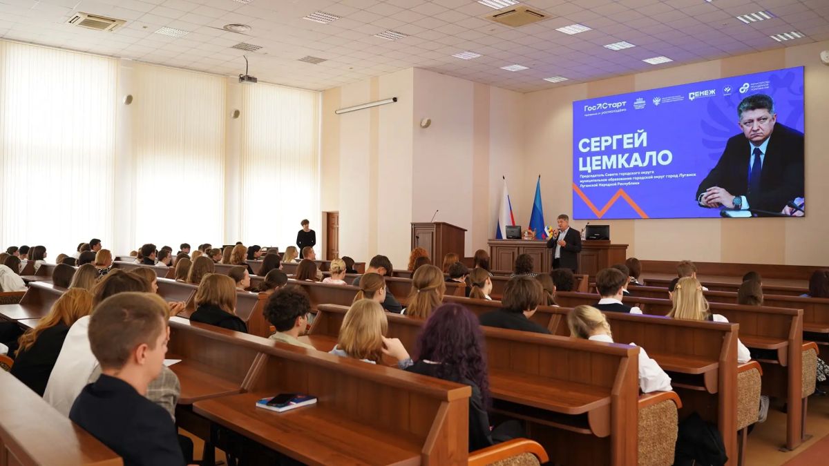 «Трудно рассказывать сказки, если ты в эти сказки не веришь» «Трудно рассказывать сказки, если ты в эти сказки не веришь»