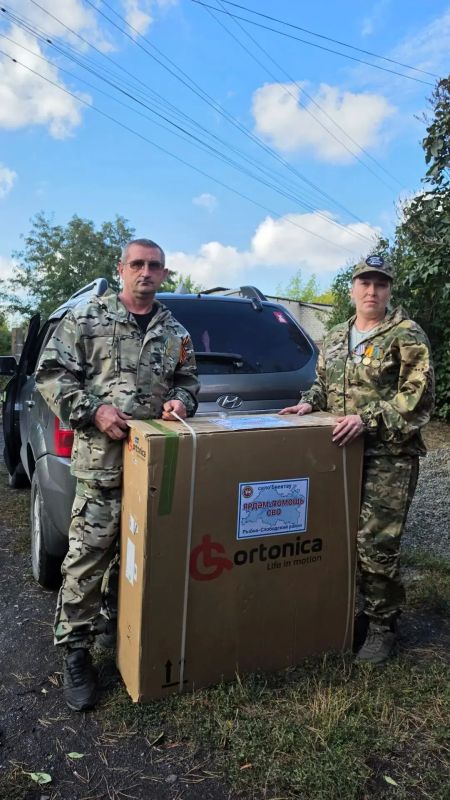 Сегодня, в рамках продолжения адресной поддержки сотрудники отдела жизнеобеспечения пгт Дзержинский и пгт НагольноТарасовка вновь навестили Родд Георгия Борисовича — жителя посёлка Дзержинский Сегодня, в рамках продолжения адресной поддержки сотрудники отдела жизнеобеспечения пгт Дзержинский и пгт НагольноТарасовка вновь навестили Родд Георгия Борисовича — жителя посёлка Дзержинский