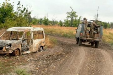 Автостопом по "килл-зоне": военкор KP.RU Александр Коц проехал по передовым позициям в ДНР, где хозяйничают дроны