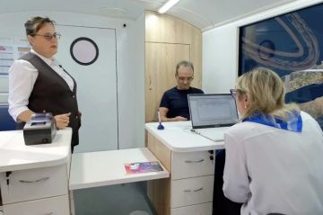 Мобильный центр «Энергосбыт Луганск» провёл работу в Червонопартизанске