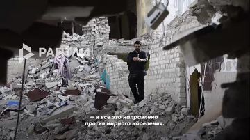 «Таков почерк американских марионеток — они бомбят мирных жителей»: иностранные журналисты из 13 стран посетили место теракта ВСУ в Старобельске