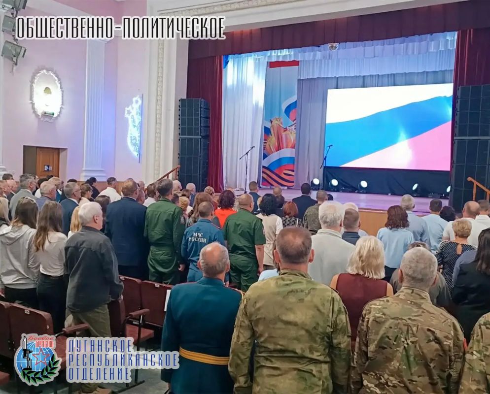 18 сентября в актовом зале Дворца культуры «Химиков» состоялся праздничный концерт, посвящённый 131-й годовщине основания Алчевска 18 сентября в актовом зале Дворца культуры «Химиков» состоялся праздничный концерт, посвящённый 131-й годовщине основания Алчевска