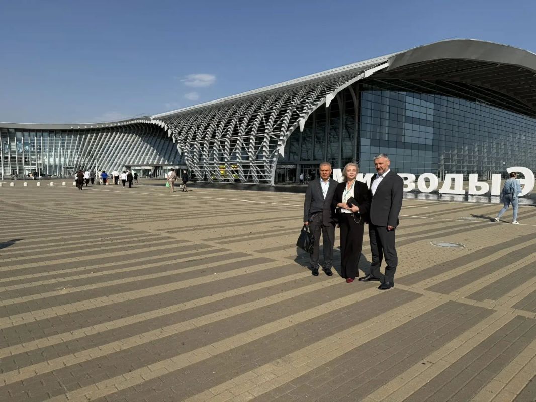Наталия Пащенко: Сегодня вместе с представители Министерства здравоохранения Луганской Народной Республики приняла участие в заседании коллегии Минздрава России по вопросу «Стратегия развития санаторно-курортного комплекса... Наталия Пащенко: Сегодня вместе с представители Министерства здравоохранения Луганской Народной Республики приняла участие в заседании коллегии Минздрава России по вопросу «Стратегия развития санаторно-курортного комплекса...