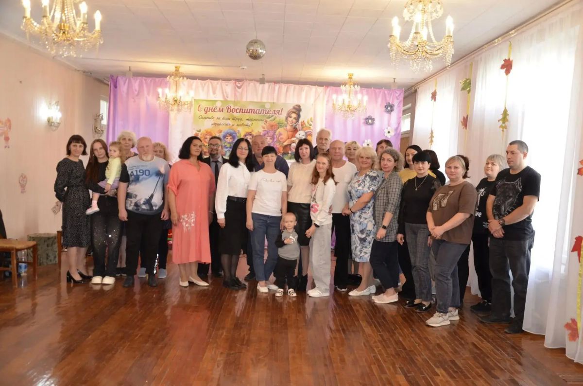 ВОЛШЕБНИКИ ДЕТСТВА. 27 сентября в нашей стране отмечают День дошкольного работника