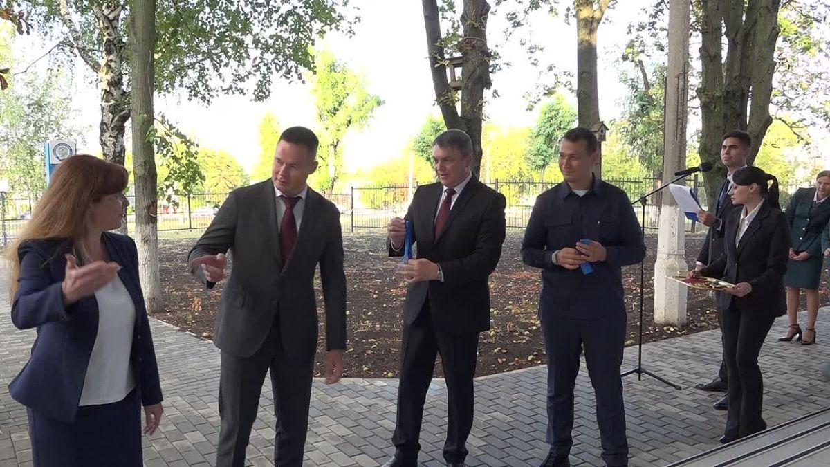 В Луганске после реконструкции торжественно открыто здание Межрайонной инспекции Федеральной налоговой службы