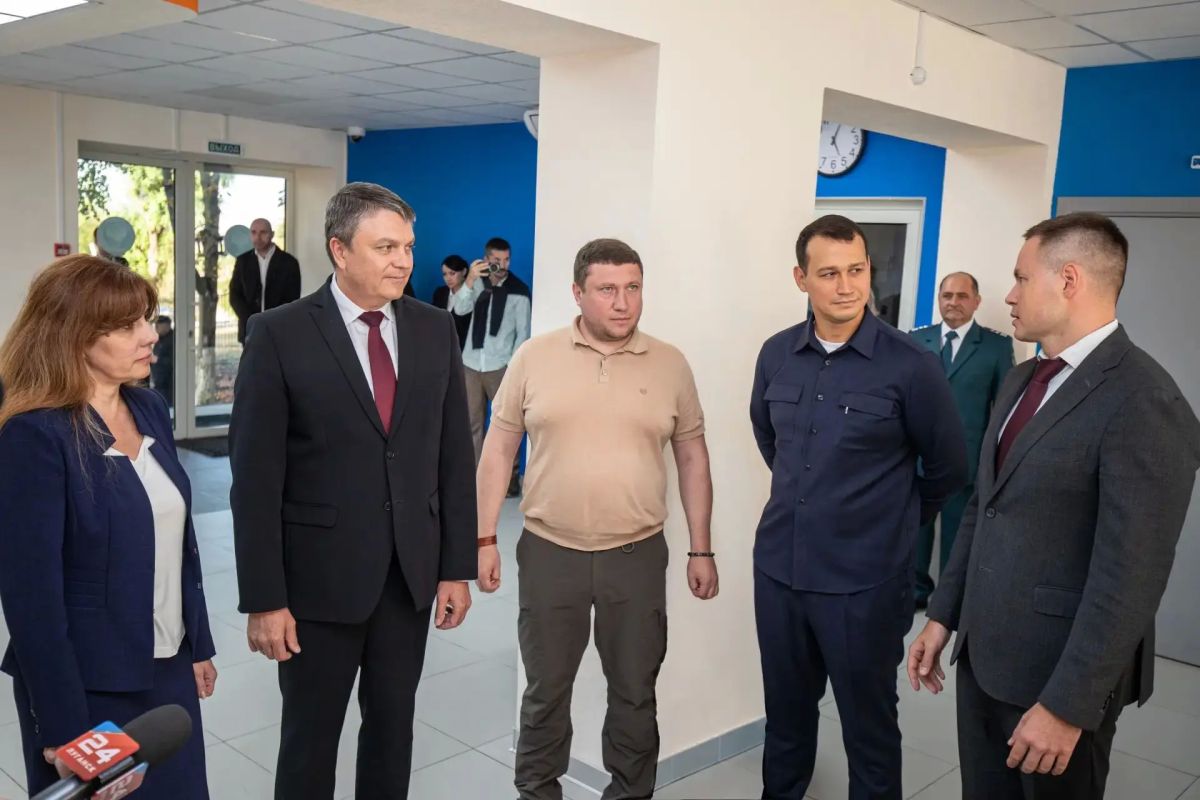Леонид Пасечник: После капитального ремонта открылась Межрайонная инспекция Федеральной налоговой службы № 2 по ЛНР Леонид Пасечник: После капитального ремонта открылась Межрайонная инспекция Федеральной налоговой службы № 2 по ЛНР