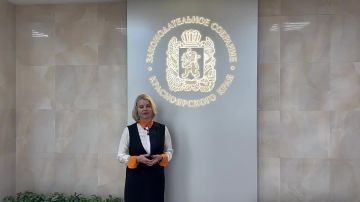 Ирина Субочева поздравила дошкольных работников Свердловска с профессиональным праздником