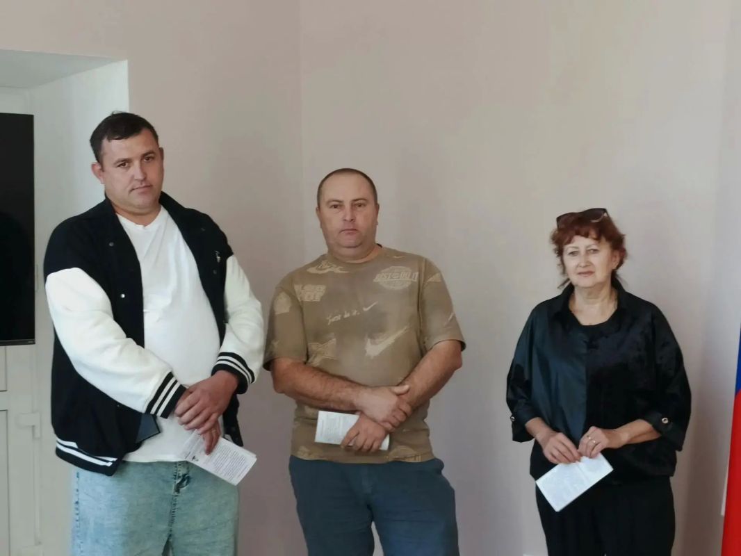 ЖИТЕЛИ КРИВОРОЖЬЯ ГОТОВЫ МЕНЯТЬ СВОЙ ПОСЕЛОК К ЛУЧШЕМУ: В БРЯНКЕ ПРОШЕЛ ОЧЕРЕДНОЙ СЕМИНАР ПО РАЗВИТИЮ ТОС ЖИТЕЛИ КРИВОРОЖЬЯ ГОТОВЫ МЕНЯТЬ СВОЙ ПОСЕЛОК К ЛУЧШЕМУ: В БРЯНКЕ ПРОШЕЛ ОЧЕРЕДНОЙ СЕМИНАР ПО РАЗВИТИЮ ТОС