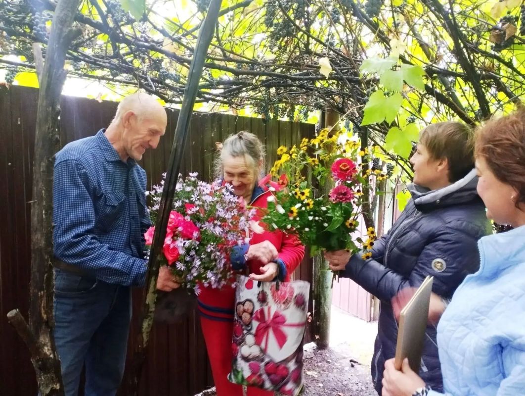 24 сентября исполнилось 80 лет жительнице села Петровка Якушевой Жанне Александровне 24 сентября исполнилось 80 лет жительнице села Петровка Якушевой Жанне Александровне