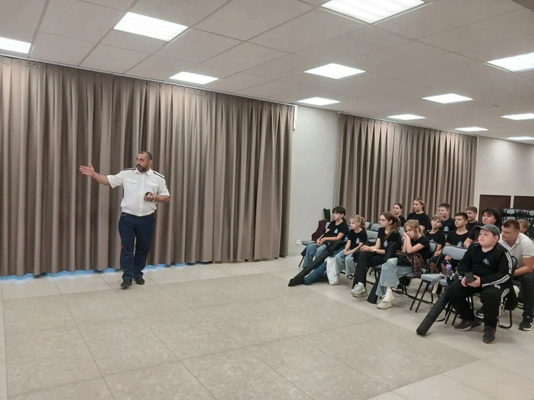 МУЖЕСТВО НАЧИНАЕТСЯ С ПОСТУПКА МУЖЕСТВО НАЧИНАЕТСЯ С ПОСТУПКА