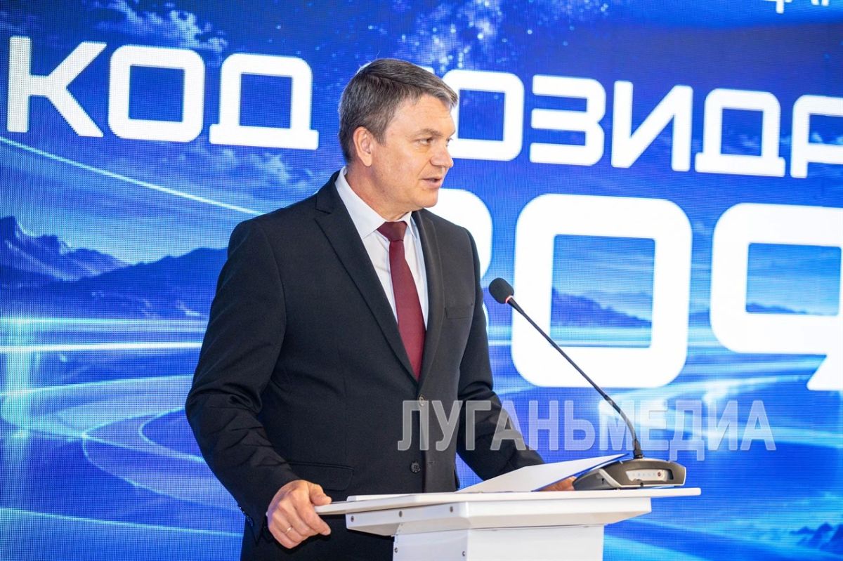 Леонид Пасечник посетил молодежный семинар «Код созидания: 809»