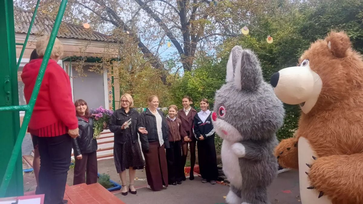 Призвание длиною в жизнь. В преддверии Дня пожилого человека в пгт Призвание длиною в жизнь. В преддверии Дня пожилого человека в пгт