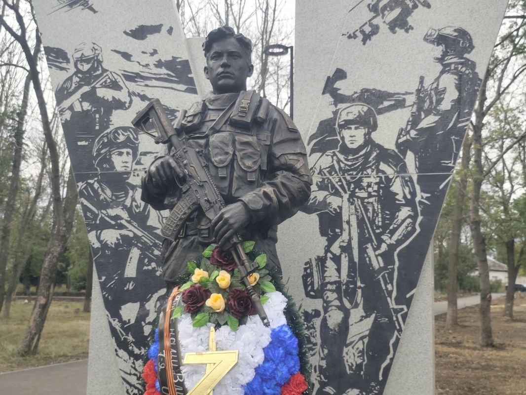 В Краснодоне по Народной программе Единой России благоустраивают вторую часть парка им. Молодой гвардии В Краснодоне по Народной программе Единой России благоустраивают вторую часть парка им. Молодой гвардии
