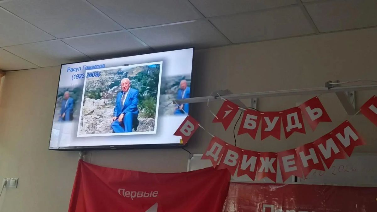 В Рубежном дан старт проекту по развитию читательской культуры молодежи В Рубежном дан старт проекту по развитию читательской культуры молодежи