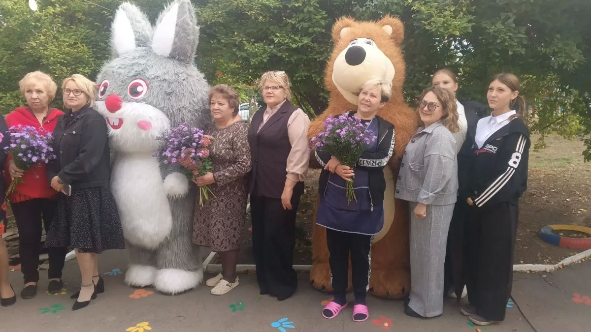 Призвание длиною в жизнь. В преддверии Дня пожилого человека в пгт Призвание длиною в жизнь. В преддверии Дня пожилого человека в пгт