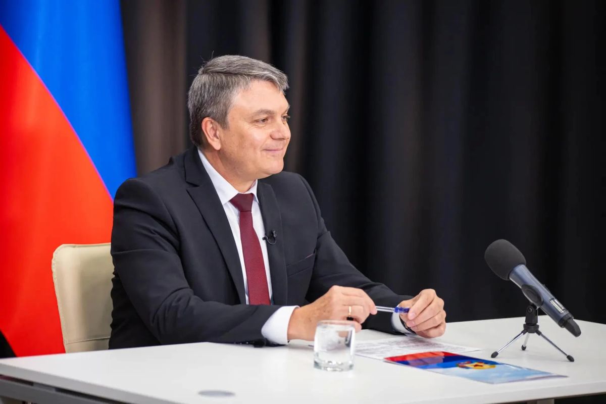 Леонид Пасечник провел пресс-конференцию с федеральными и региональными журналистами
