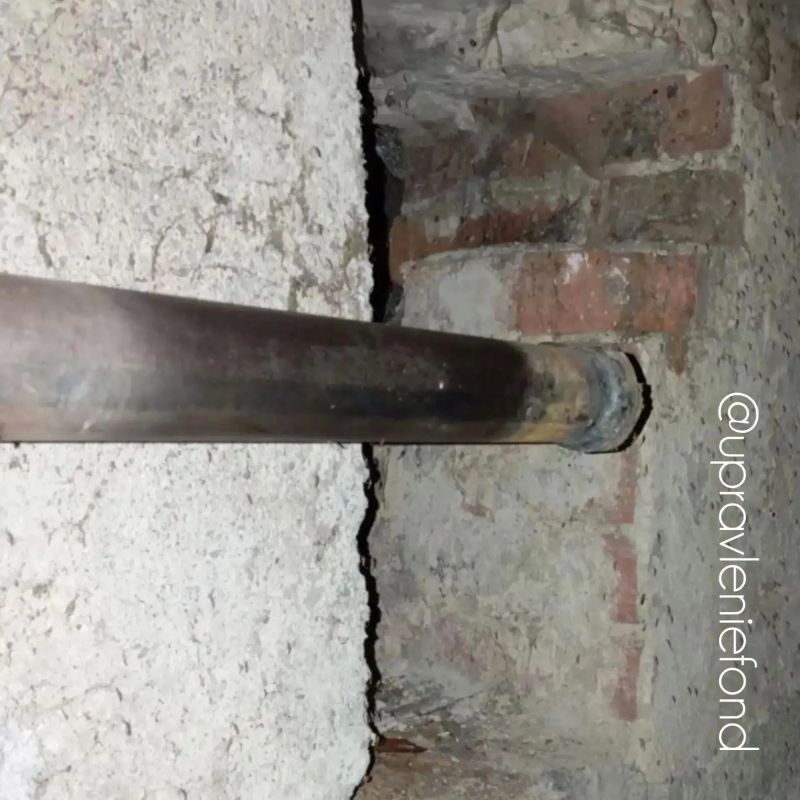В трех домах на юге Луганска отремонтировали водоснабжение