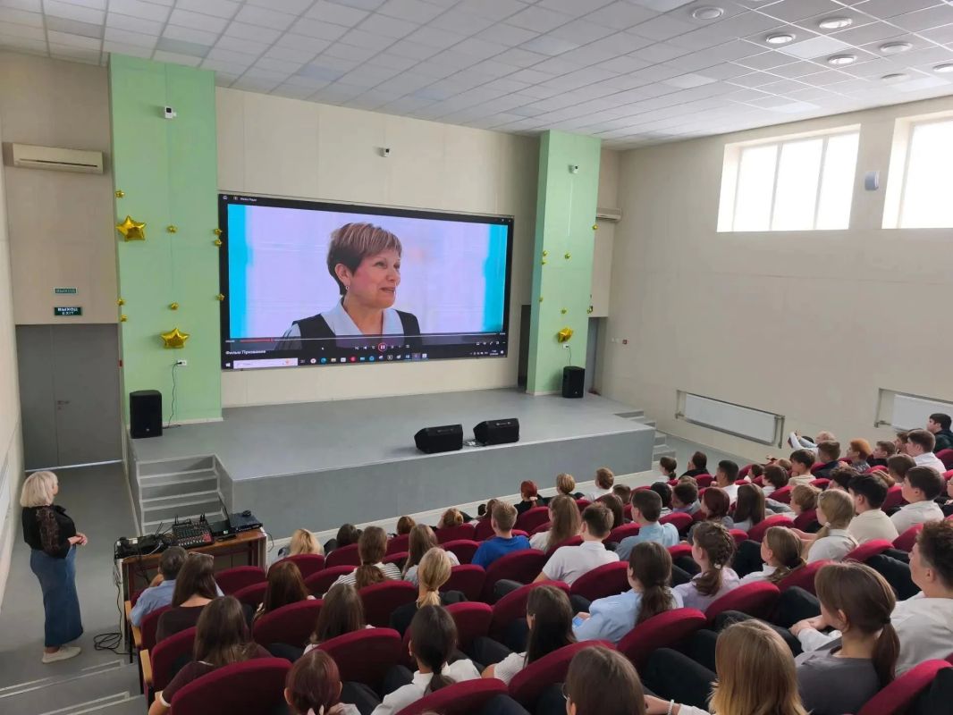 В Стаханове начал работу новый формат воспитательной работы В Стаханове начал работу новый формат воспитательной работы