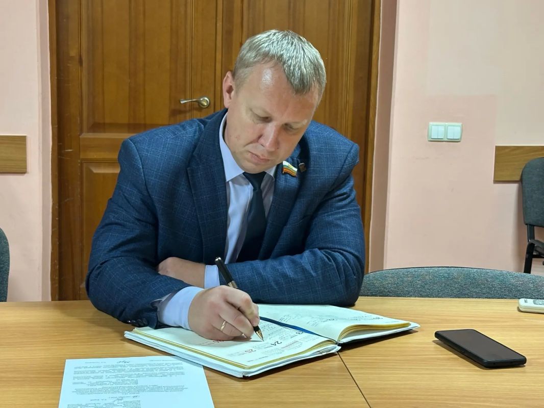 В Перевальске состоялось очередное заседание Муниципального координационного совета по взаимодействию с «Движением первых» В Перевальске состоялось очередное заседание Муниципального координационного совета по взаимодействию с «Движением первых»