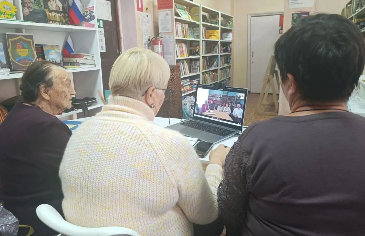 Оренбуржцы и перевальчане проводят совместные познавательные мероприятия Оренбуржцы и перевальчане проводят совместные познавательные мероприятия