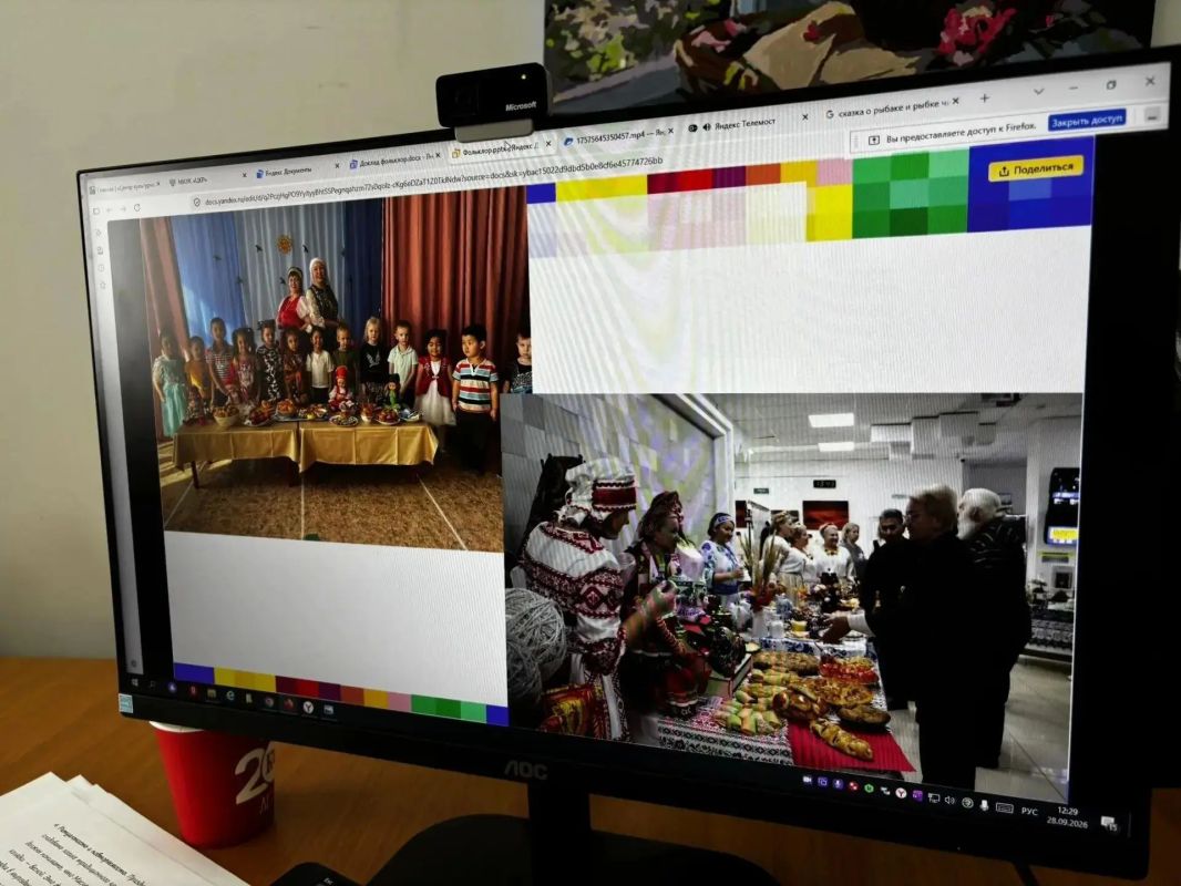 Мосты, сказки и живой оркестр: как прошел видеомост оренбуржцев с коллегами из Перевальска Мосты, сказки и живой оркестр: как прошел видеомост оренбуржцев с коллегами из Перевальска