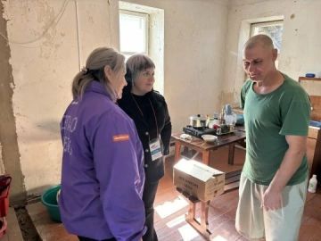 Забота и внимание нашим защитникам: волонтёры Добро.Центра РТЭК и фонд «Защитники Отечества» навестили ветерана СВО