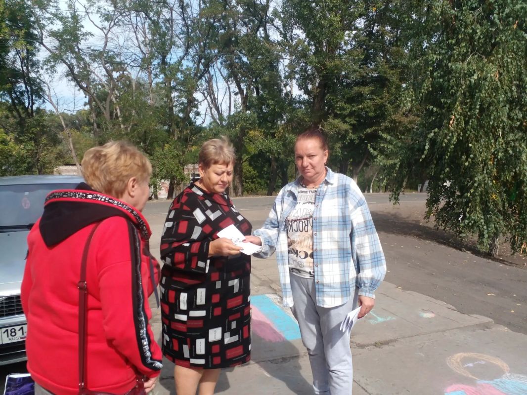 В Бугаевском Доме культуры прошла акция «Мы против террора» В Бугаевском Доме культуры прошла акция «Мы против террора»
