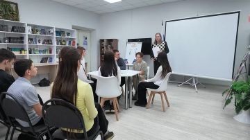 г. КИРОВСК ОБЩЕСТВО ЗНАТОКОВ