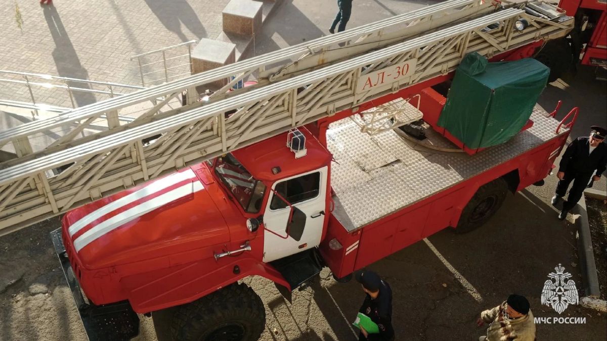 Короткое замыкание стало причиной пожара в Краснодоне Короткое замыкание стало причиной пожара в Краснодоне