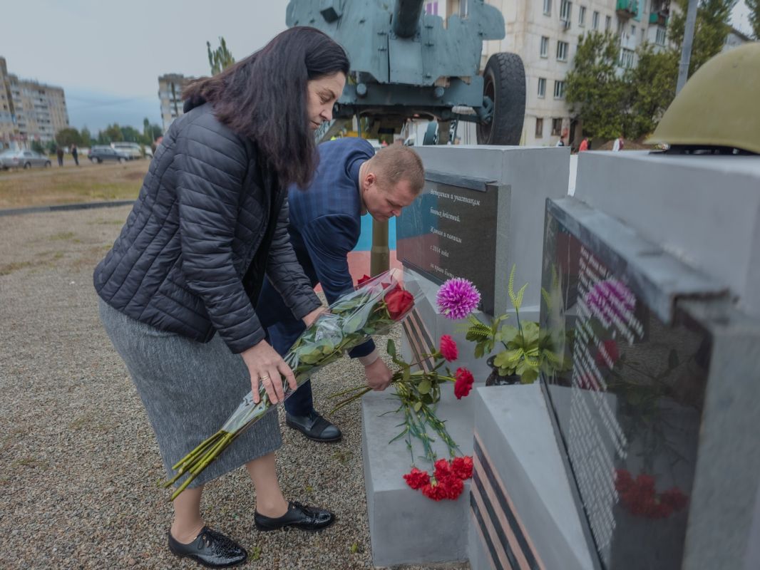 30 сентября — День воссоединения Донбасса с Российской Федерацией 30 сентября — День воссоединения Донбасса с Российской Федерацией