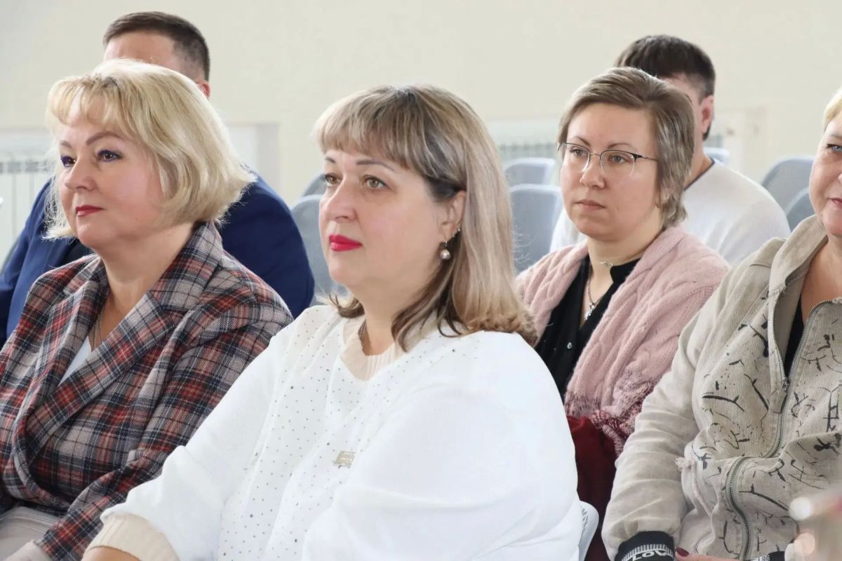Яна Сылкина: Дата 30 сентября навсегда вписана как особенный день не только в наши календари, но и в наши сердца Яна Сылкина: Дата 30 сентября навсегда вписана как особенный день не только в наши календари, но и в наши сердца