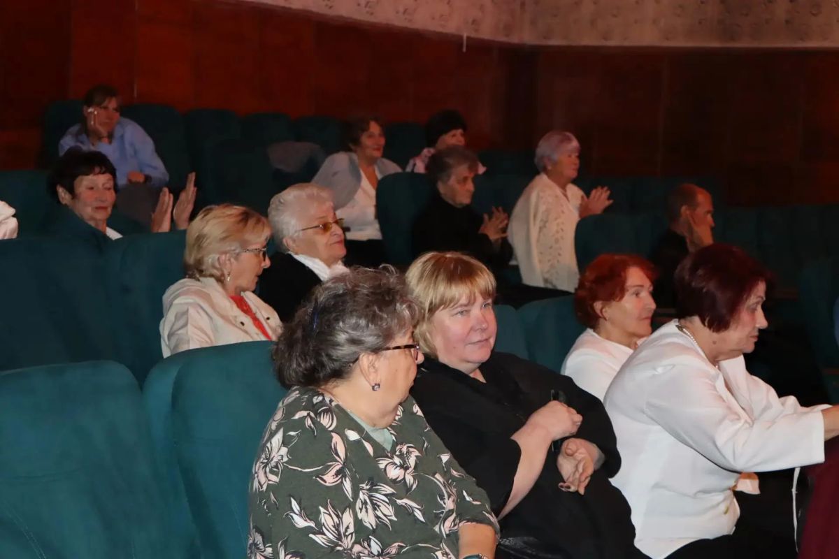 В Успенском доме культуры прошёл праздничный концерт ко Дню пожилого человека В Успенском доме культуры прошёл праздничный концерт ко Дню пожилого человека