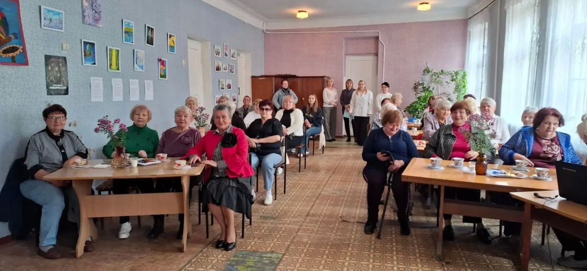 Первого октября во всём мире отмечают Международный день пожилых людей — праздник, который напоминает нам о том, как важно ценить мудрость старших поколений и дарить им внимание и заботу
