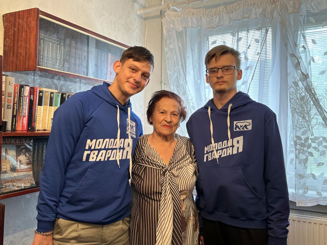 С любовью, бабушка и дедушка! С любовью, бабушка и дедушка!