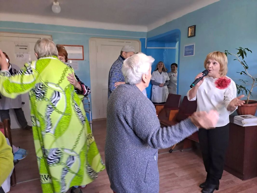 Согрели теплом своих сердец Согрели теплом своих сердец
