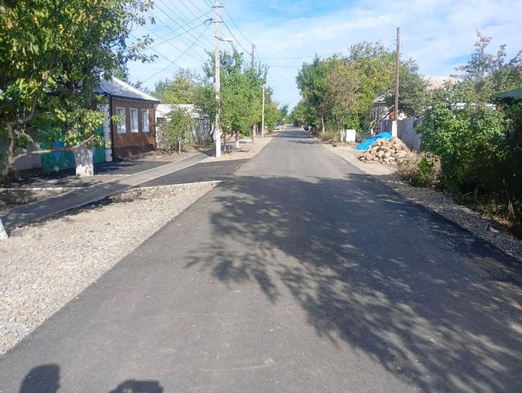 В Лутугино завершили капитальный ремонт дорог по улицам Пушкина и Маяковского В Лутугино завершили капитальный ремонт дорог по улицам Пушкина и Маяковского