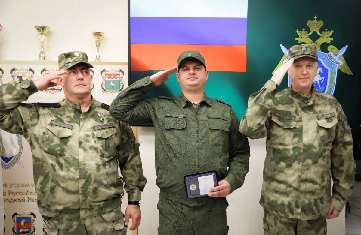 Председатель СК России провел оперативное совещание в Луганске Председатель СК России провел оперативное совещание в Луганске