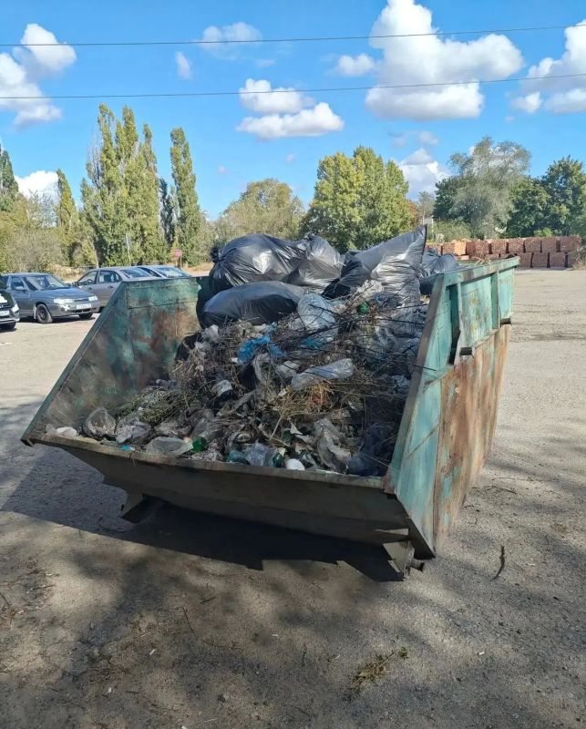 Продолжаются мероприятия по благоустройству территории муниципалитета Продолжаются мероприятия по благоустройству территории муниципалитета